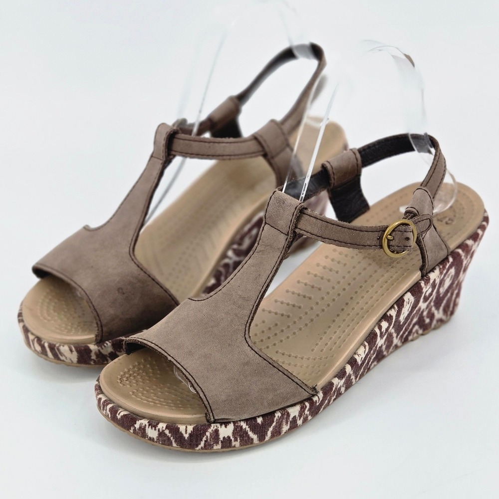Crocs A-Leigh Ikat T-Strap Wedge Sandal Brown Suede Boho Whimsigoth Women W8